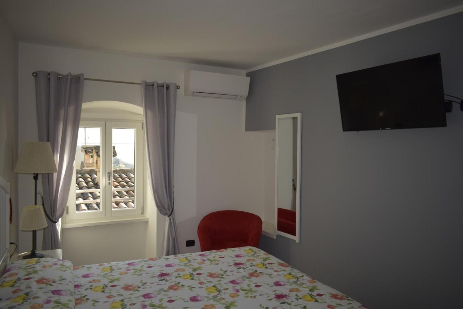 Appartamento Anna Brenzone sul Garda Εξωτερικό φωτογραφία