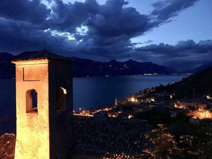 Appartamento Anna Brenzone sul Garda Εξωτερικό φωτογραφία